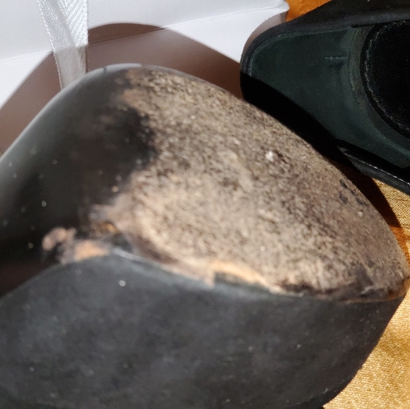 Louis Vuitton Heels - Picture 5 of 9